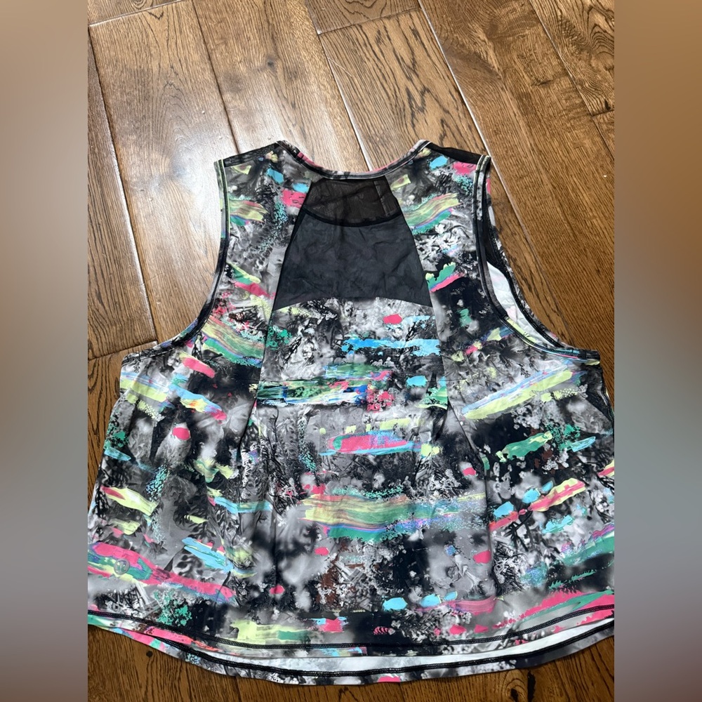 Lululemon Sculpt Cropped Tank Top in Paint Drift Multi Size 6 - Picture 7 of 10